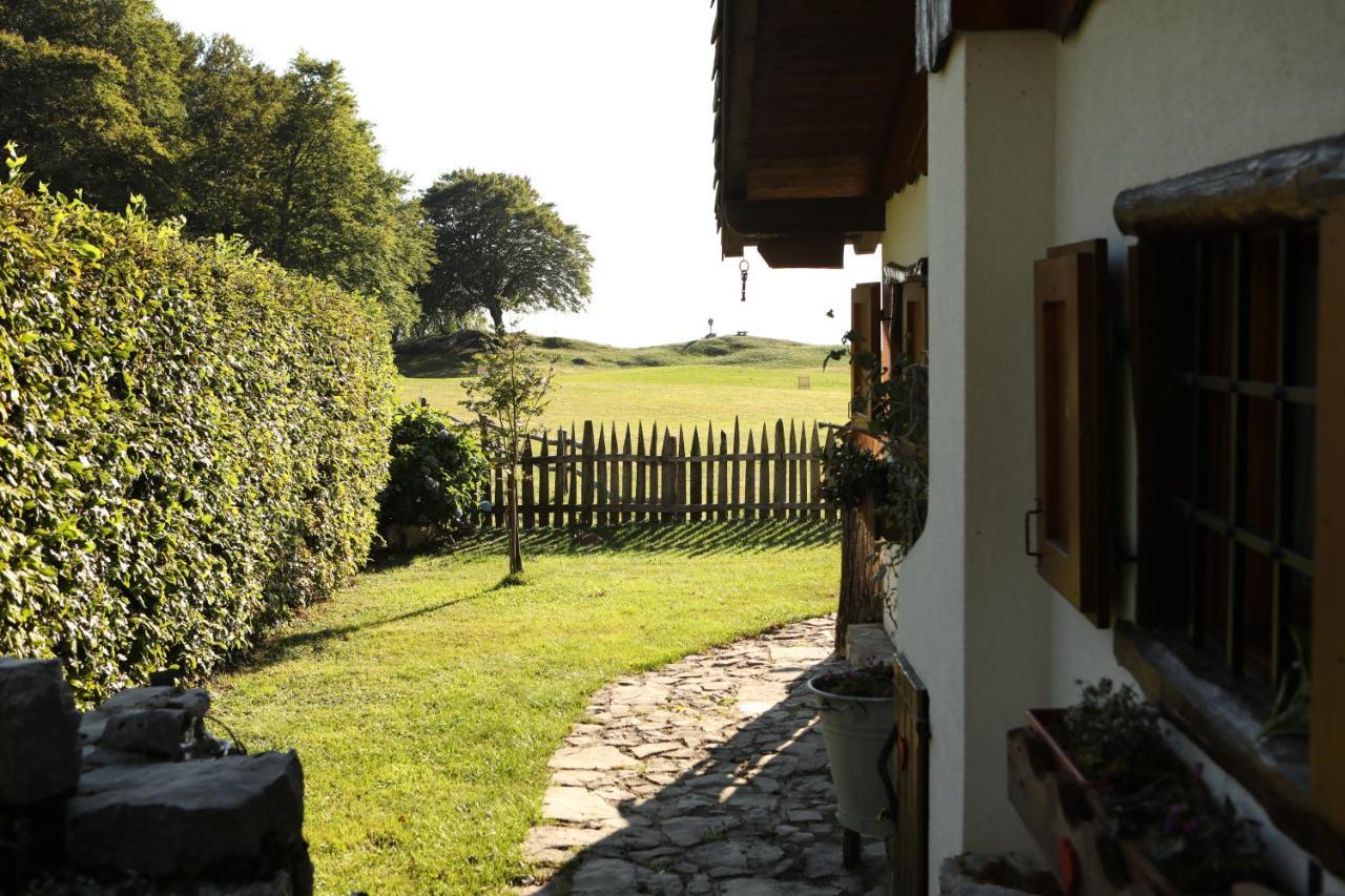 Baita Tana da l'Ors Forgaria nel Friuli Bagian luar foto